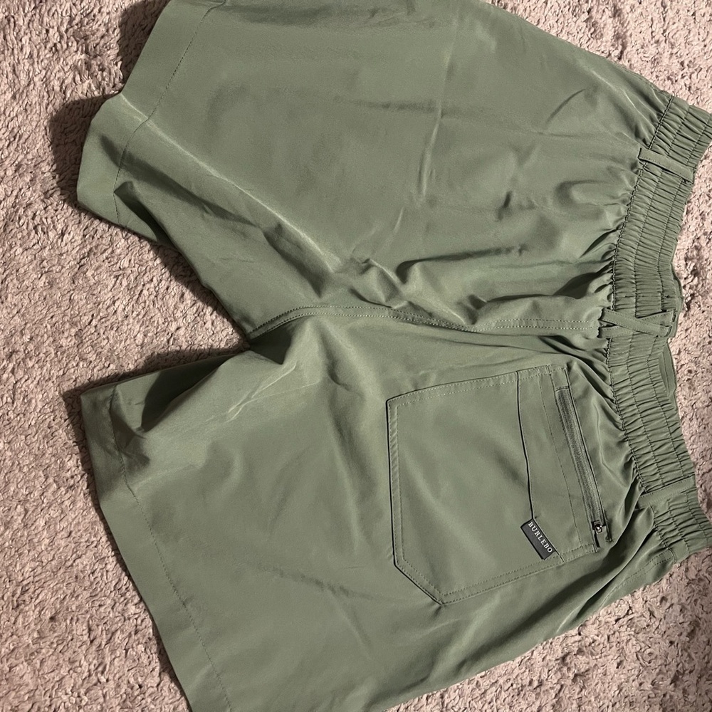 BURLEBO Olive green shorts - Picture 4 of 5